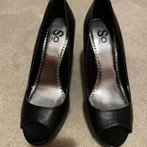 Black womens SO heels